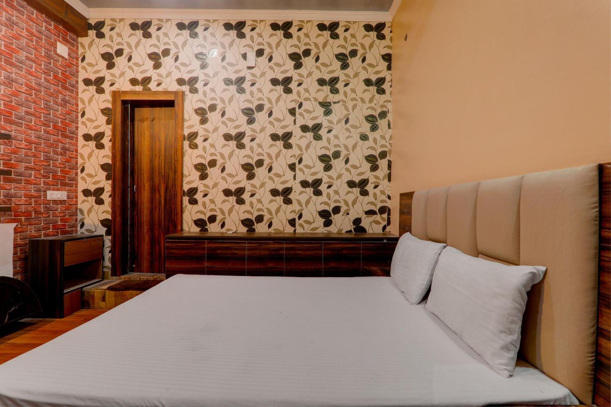 Spot On Hotel Elite Darbhanga Екстер'єр фото